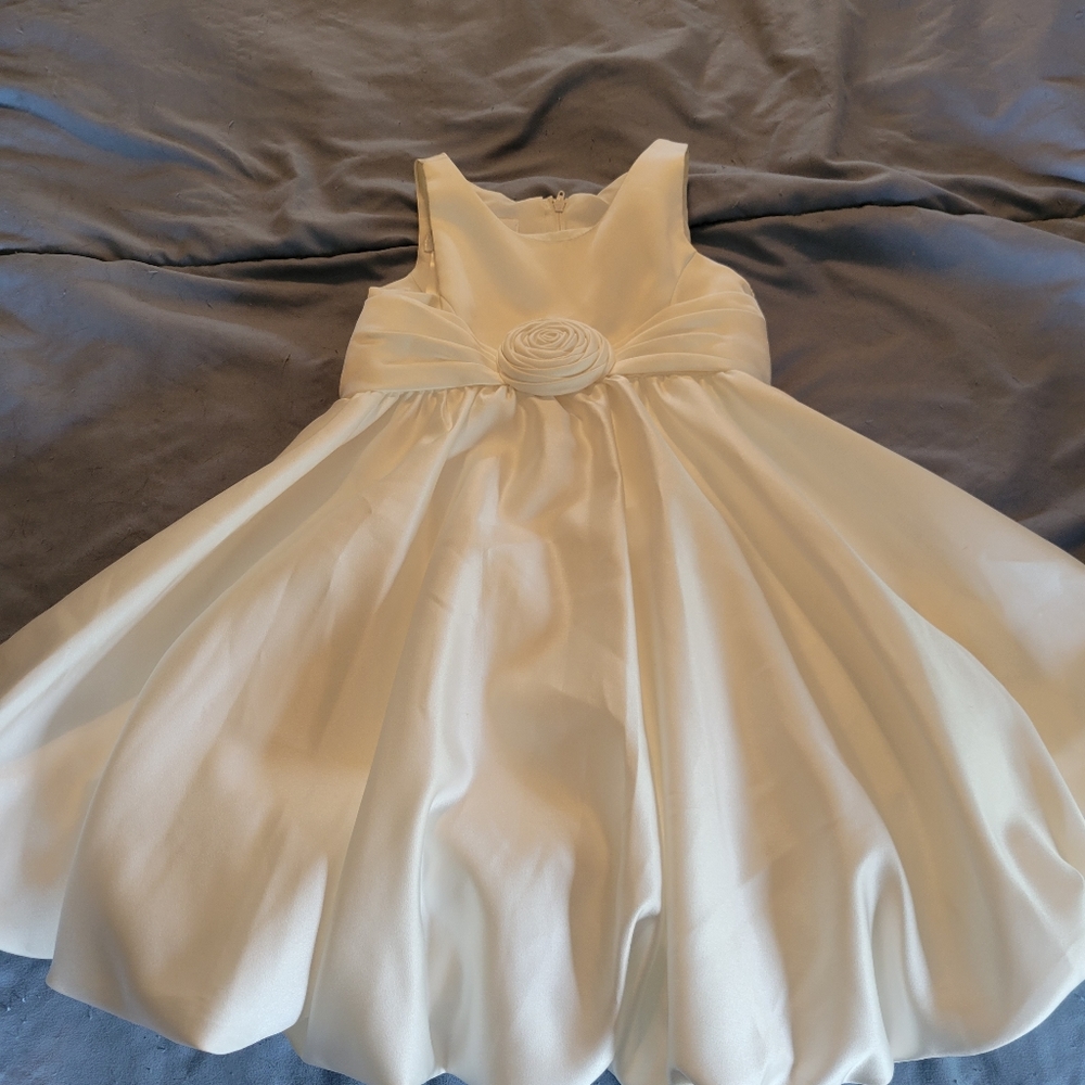 David's Bridal flower girl dress 2T